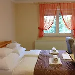 아파트 Honved Apartmanhaz