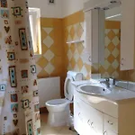 Honved Apartmanhaz 아파트 *