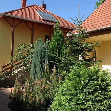 Honved Apartmanhaz * Hévíz