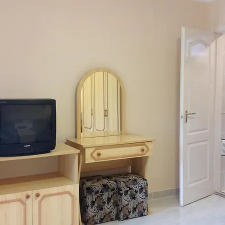 Lägenhet Honved Apartmanhaz Hévíz