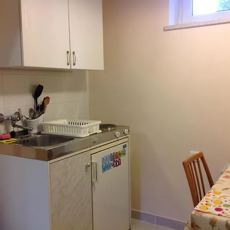 Honved Apartmanhaz *
