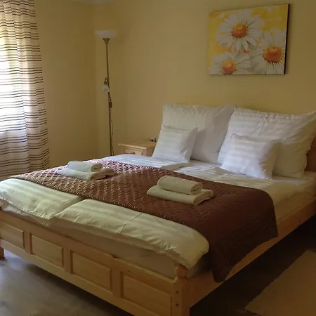 Honved Apartmanhaz * Hévíz