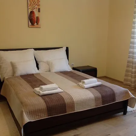 Lägenhet Honved Apartmanhaz Hévíz